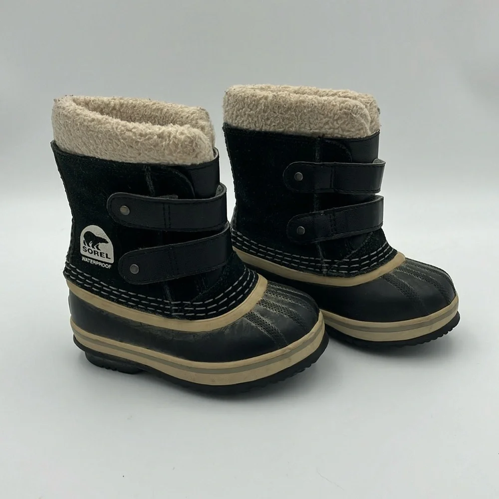 Sorel Yoot Pac Nylon Winter Boots (toddler size 7)